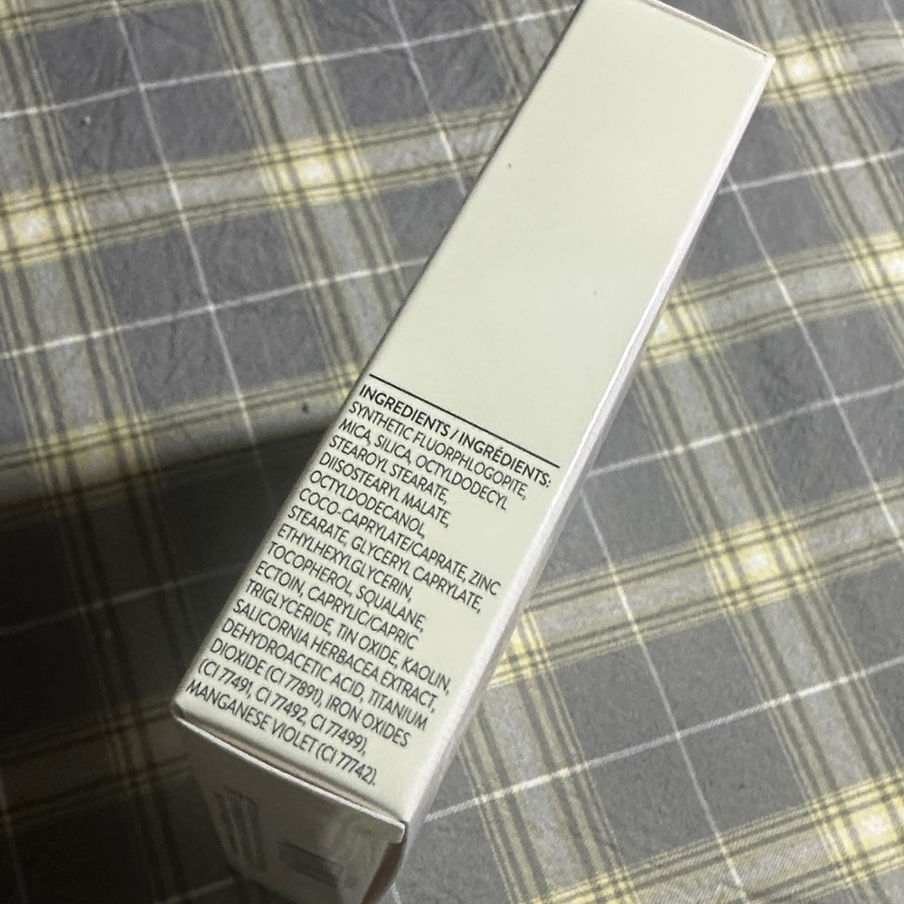 Laura Geller Matte Maker Setting Powder - Picture 6 of 8